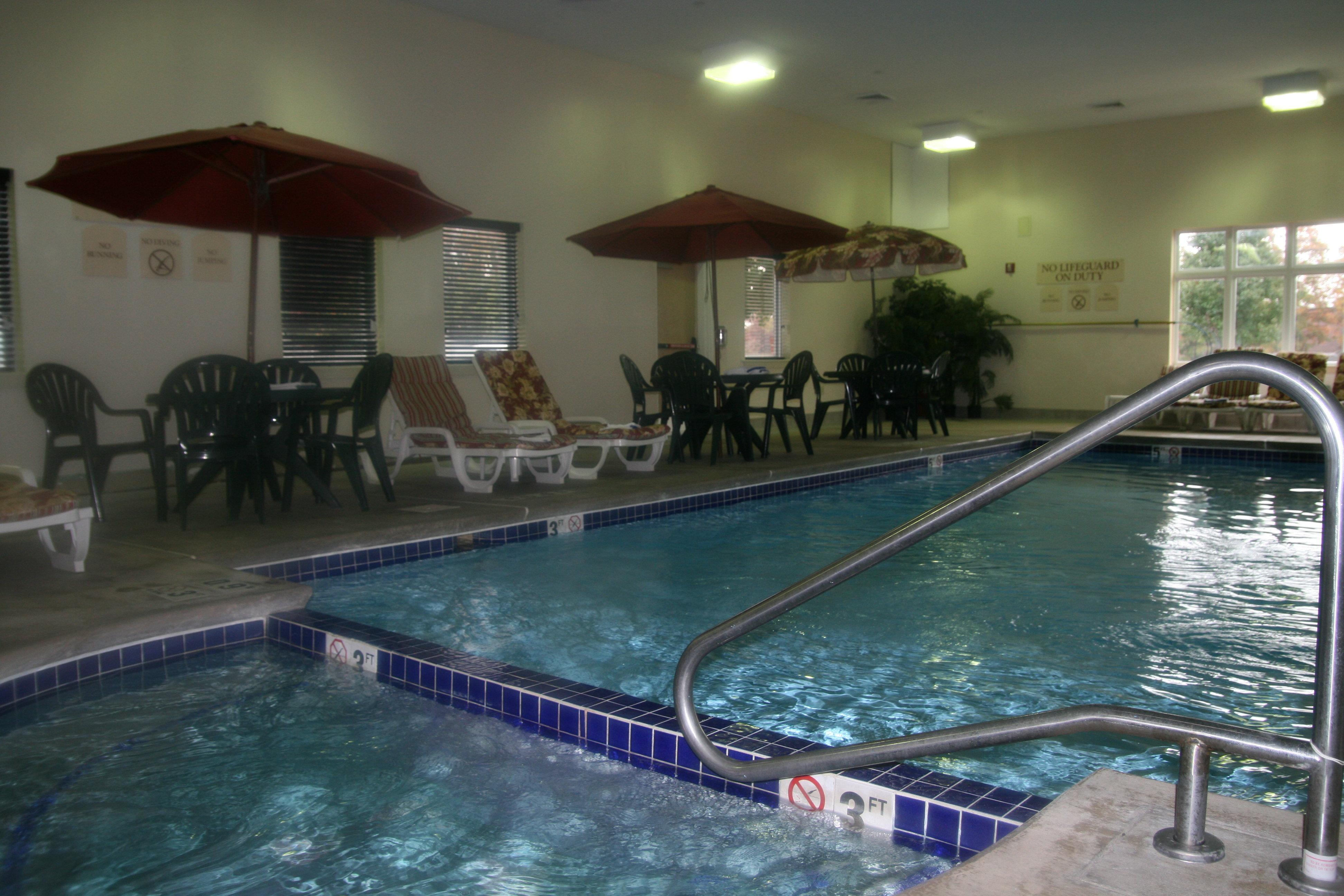 Holiday Inn Express Hotel & Suites Vineland Millville By Ihg Εξωτερικό φωτογραφία