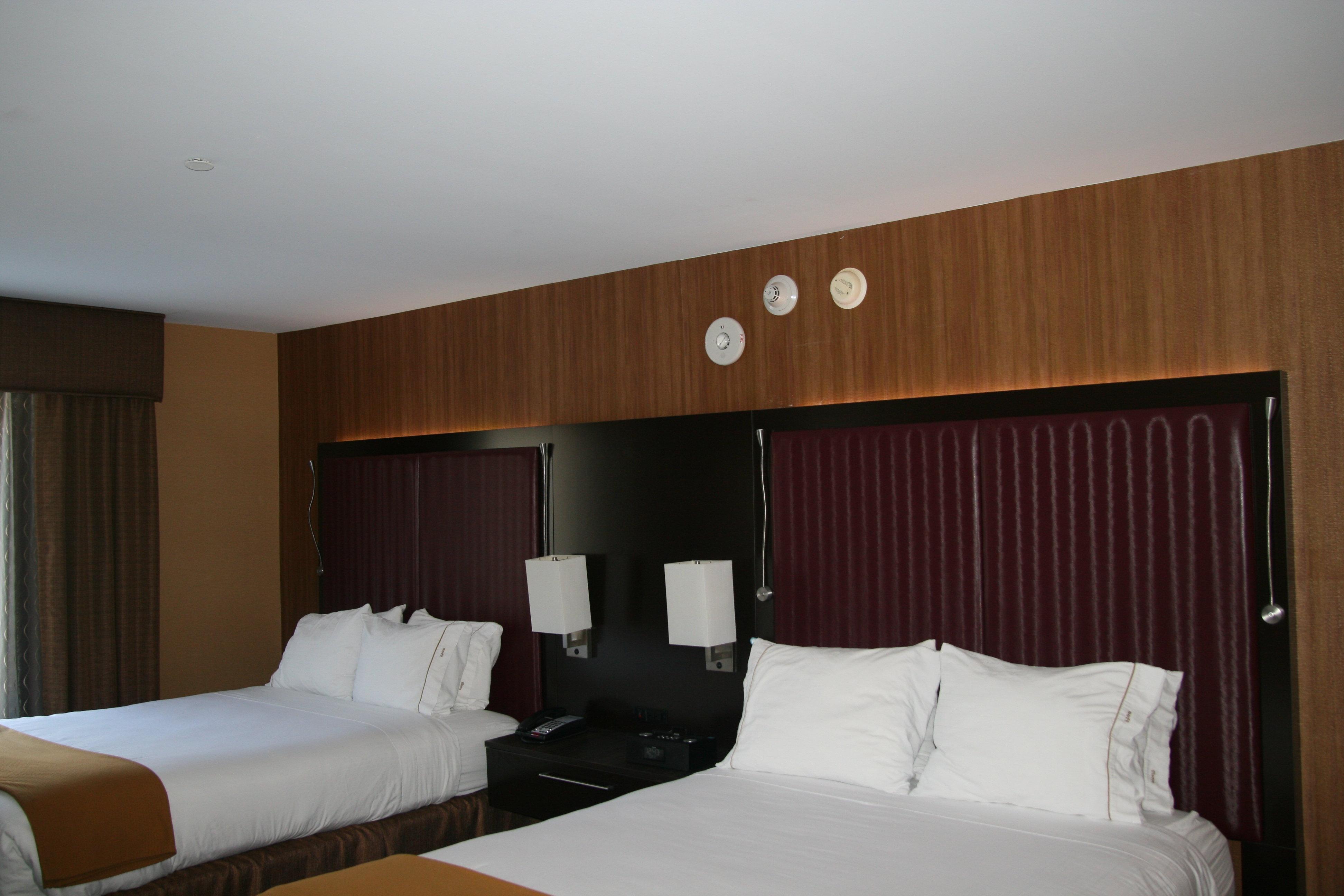 Holiday Inn Express Hotel & Suites Vineland Millville By Ihg Εξωτερικό φωτογραφία