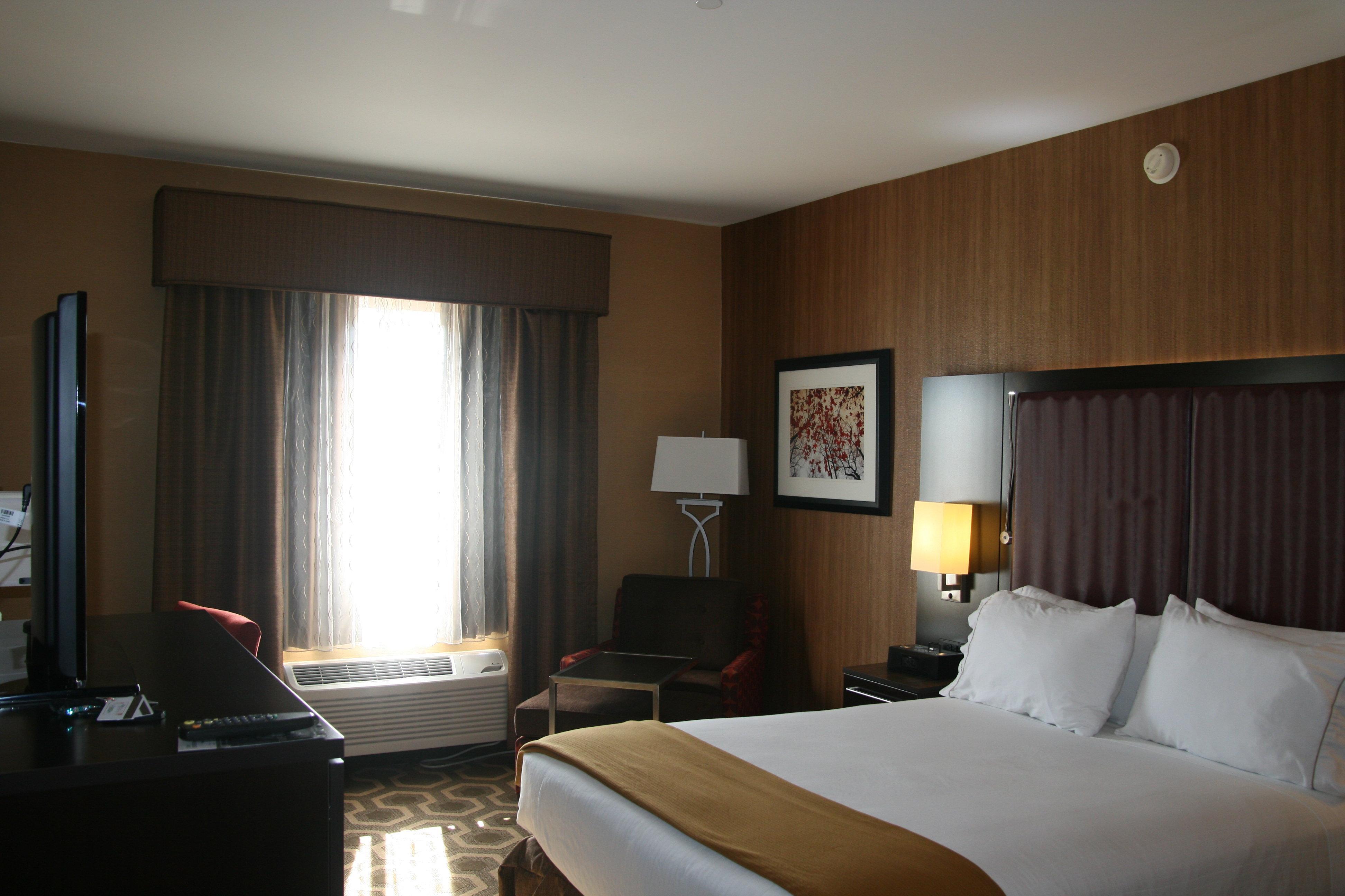 Holiday Inn Express Hotel & Suites Vineland Millville By Ihg Εξωτερικό φωτογραφία