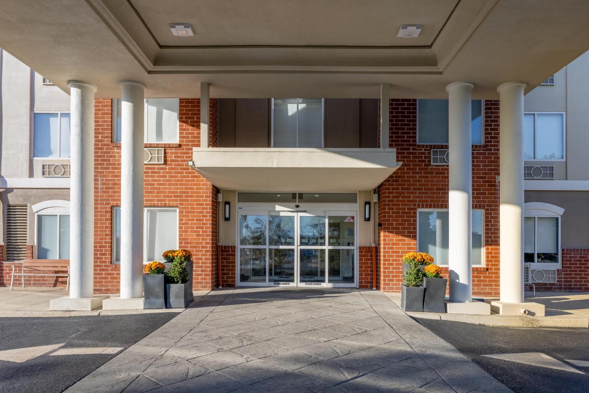 Holiday Inn Express Hotel & Suites Vineland Millville By Ihg Εξωτερικό φωτογραφία