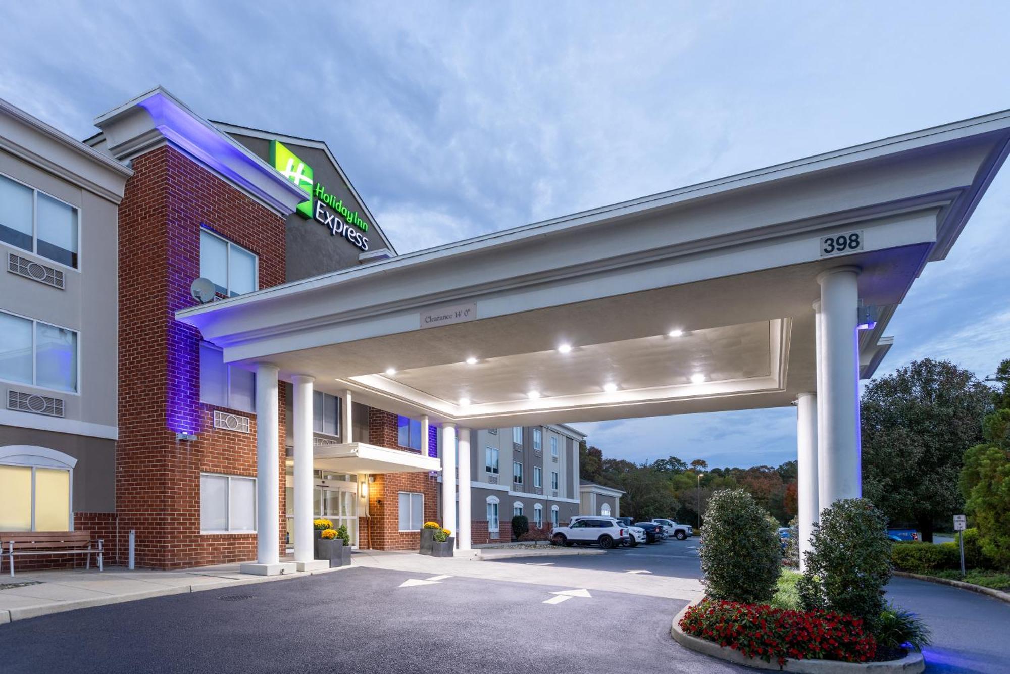 Holiday Inn Express Hotel & Suites Vineland Millville By Ihg Εξωτερικό φωτογραφία