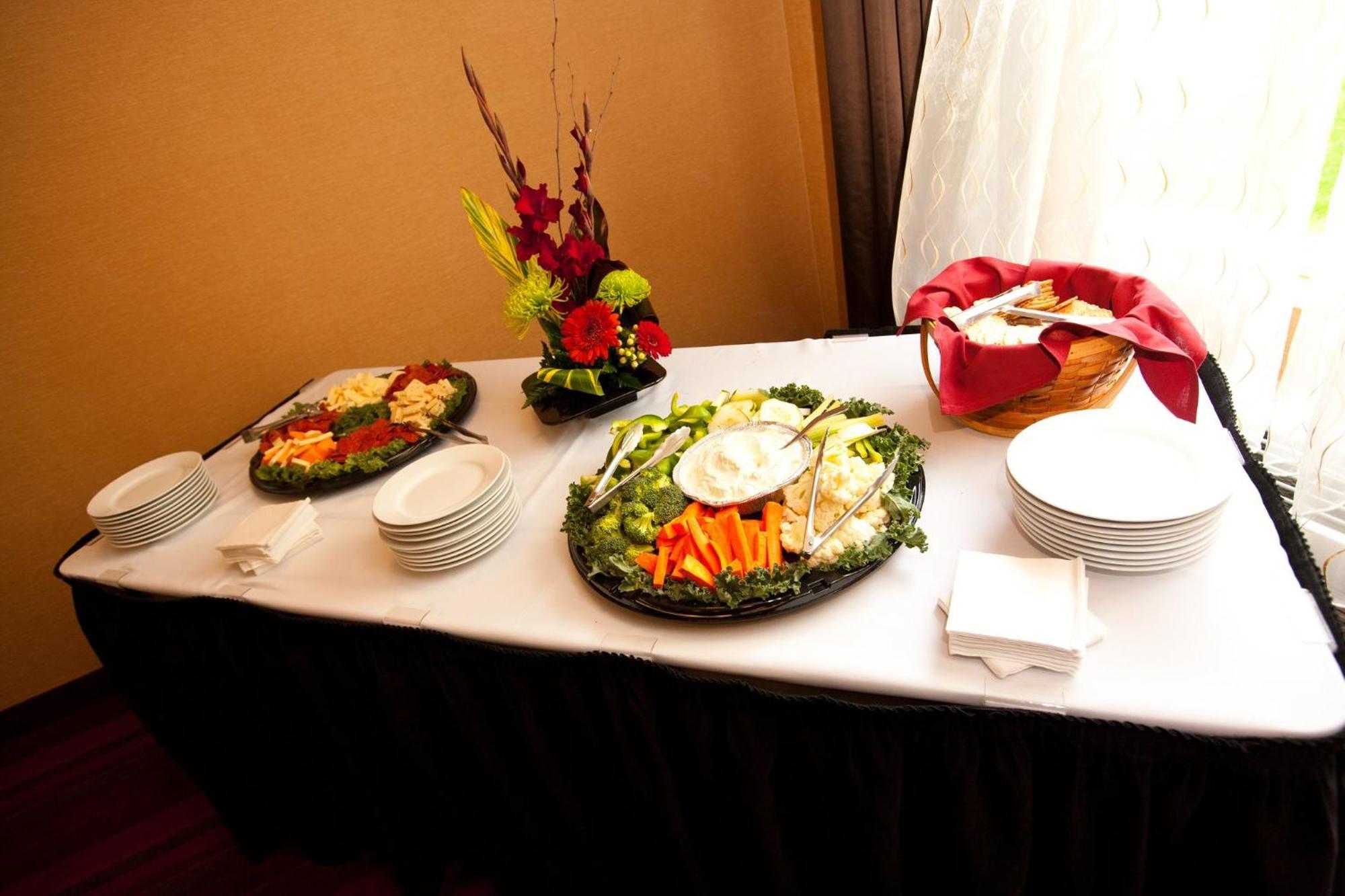 Holiday Inn Express Hotel & Suites Vineland Millville By Ihg Εξωτερικό φωτογραφία
